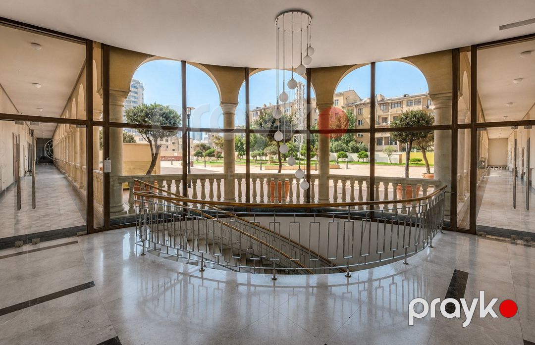 Satılır 5 otaqlı yeni tikili 285 m² — Mənzil, Bakı (6)