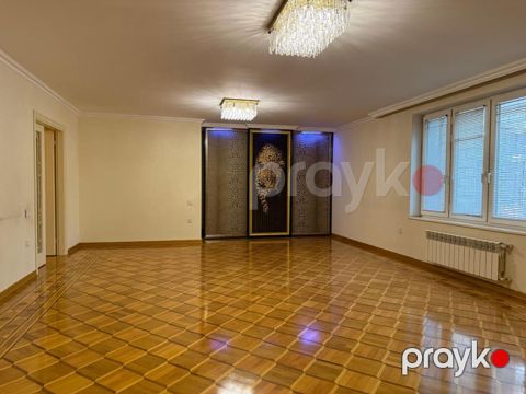 İcarəyə verilir 3 otaqlı ofis 170 m²
