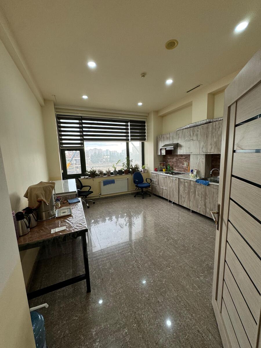 İcarəyə verilir 20 otaqlı ofis 1000 m² — Ofis, Bakı (7)