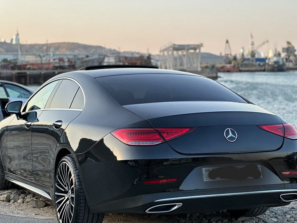 Mercedes CLS 300, 2.0 L, 2019 il, 148 500 km — Avtomobillər, Bakı (4)