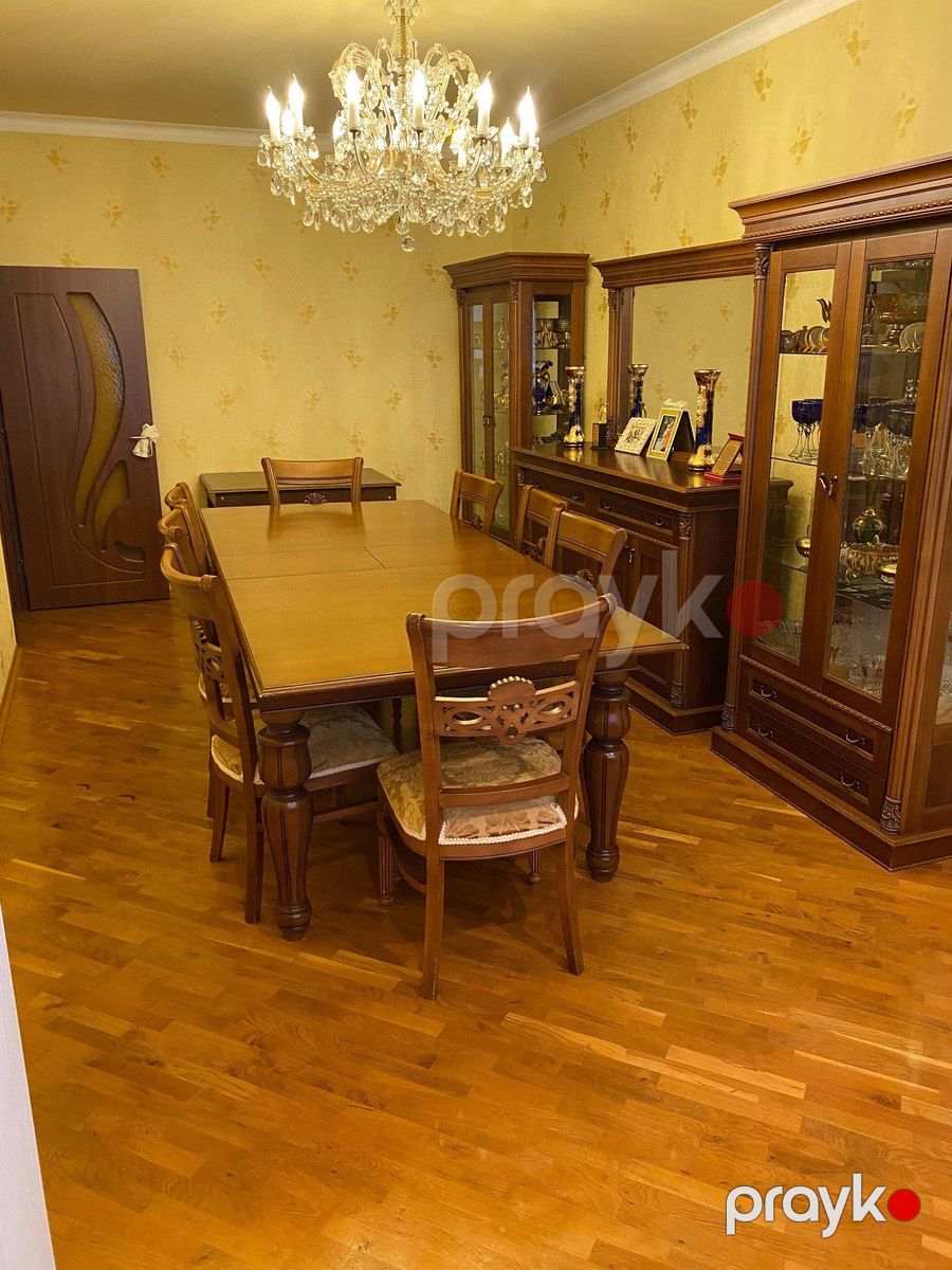 Satılır 4 otaqlı köhnə tikili 100 m² — Mənzil, Bakı (10)
