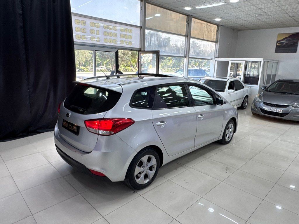 Kia Carens, 1.7 L, 2013 il, 386 000 km — Avtomobillər, Sumqayıt (11)