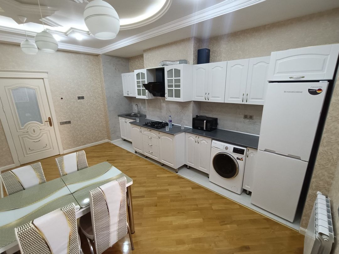 İcarəyə verilir 2 otaqlı yeni tikili 85 m² — Mənzil, Bakı (8)