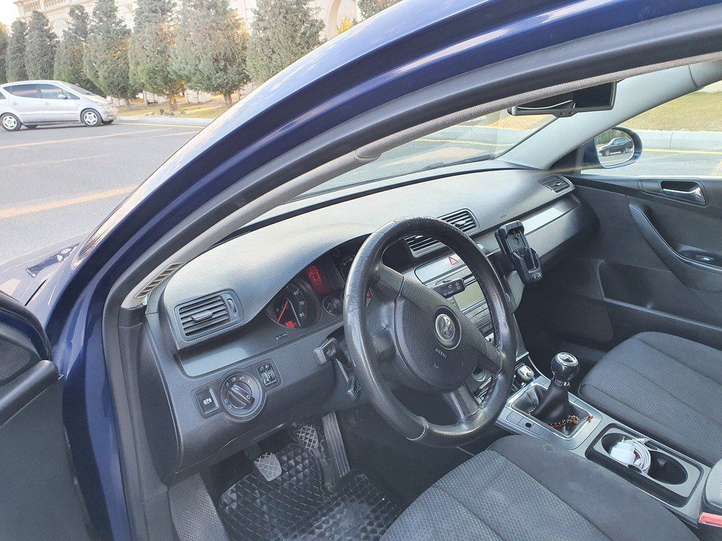Volkswagen Passat, 1.6 L, 2005 il, 460 000 km — Avtomobillər, Gəncə (2)
