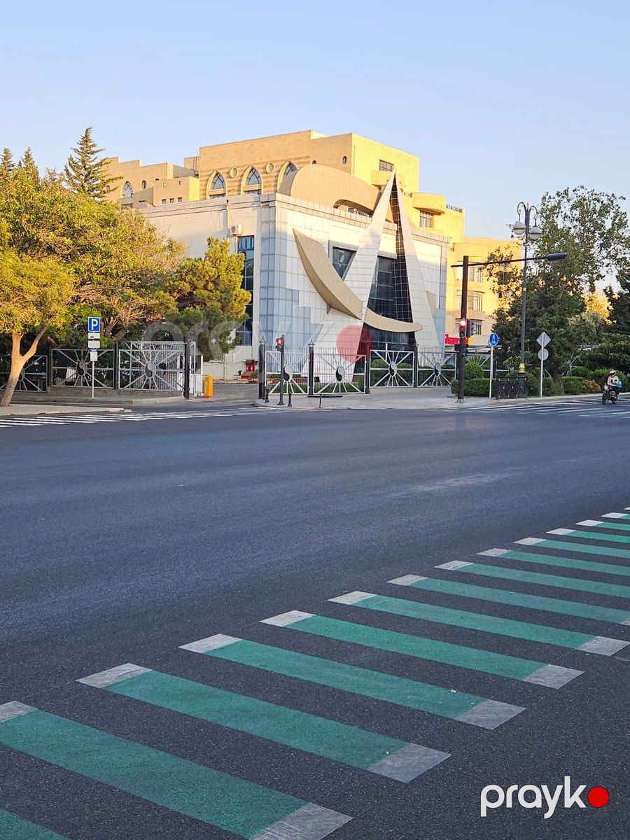 Satılır 4 otaqlı köhnə tikili 90 m² — Mənzil, Bakı (3)