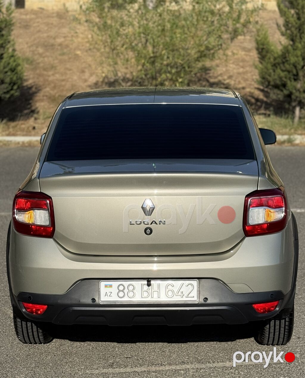 Renault Logan: 1.6 l 2020 il 170233 km Sedan 88-BH-642 — Avtomobillər, Bakı (2)