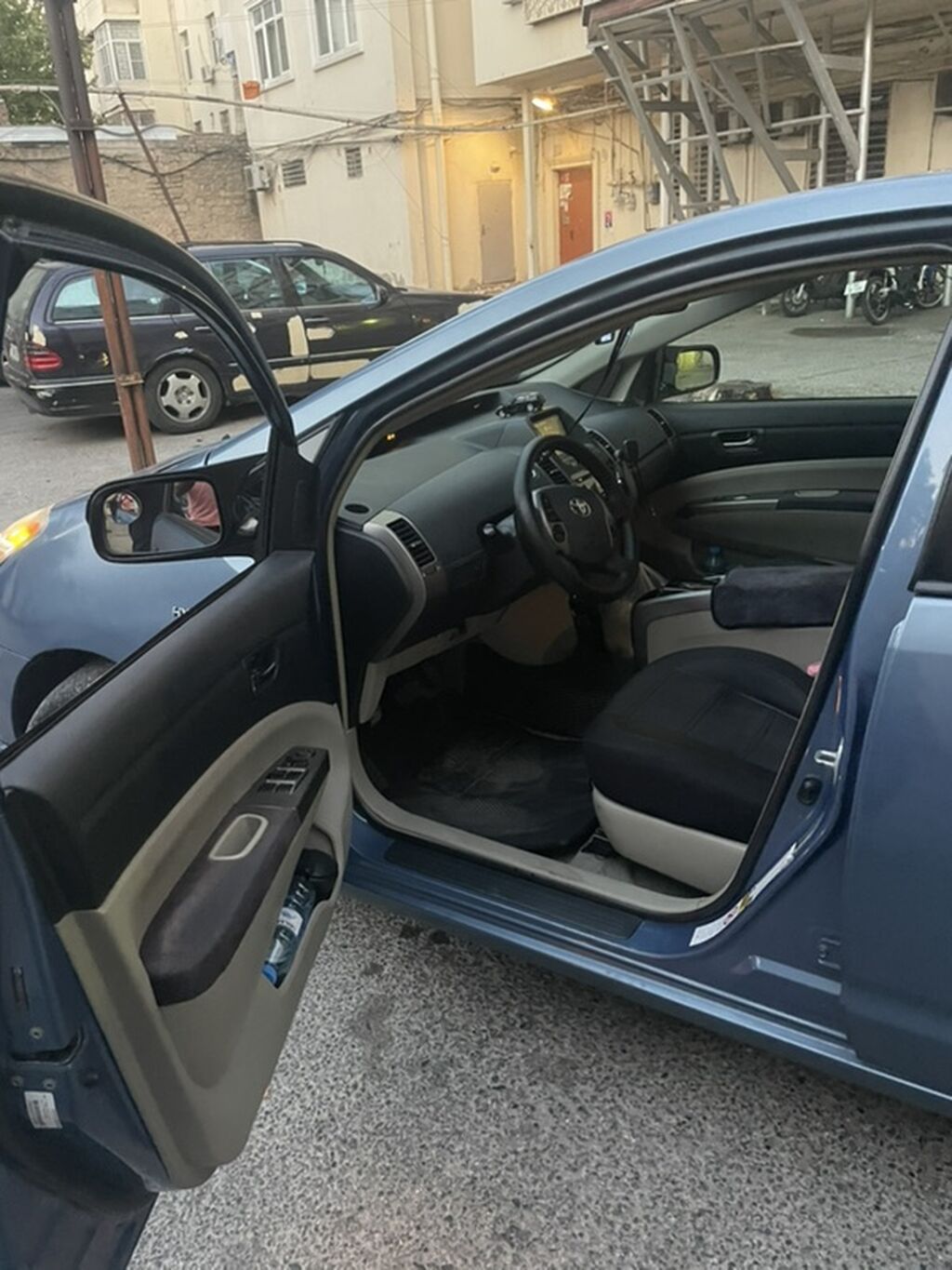 Toyota Prius: 1.5 l 2008 il Hetçbek — Avto, Bakı (9)