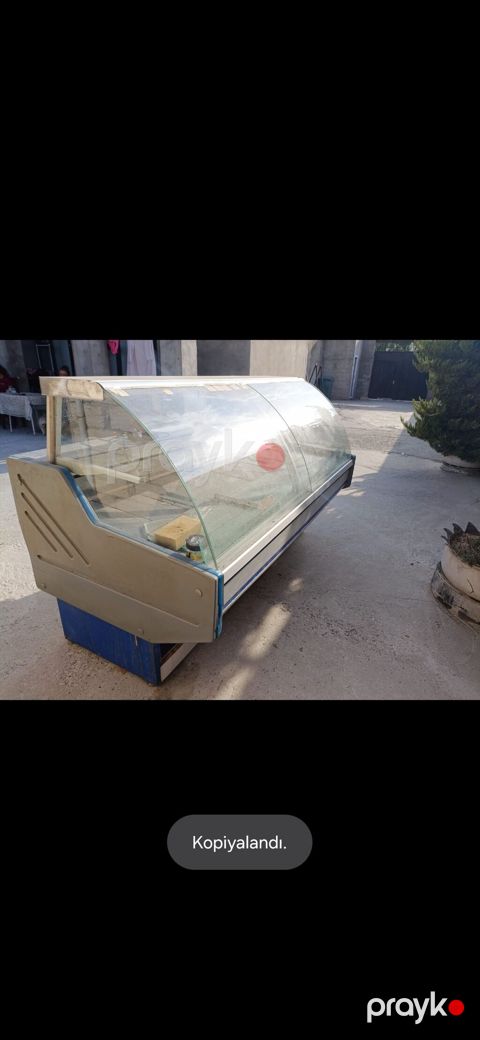 Soyuducu vitrin satılır 550 m. Problemsiz,işləkdir. Un.Qobu. Ziya.55 — Mehdiabad