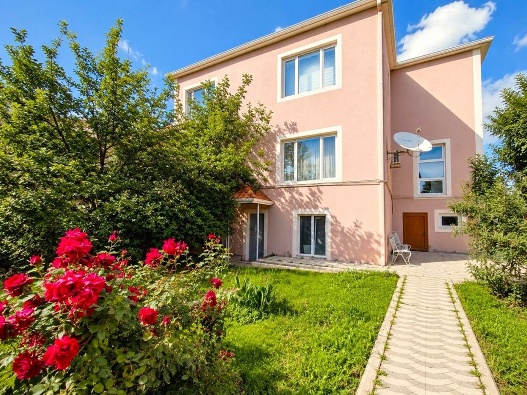 Satılır 7 otaqlı həyət evi/bağ evi 350 m² — Ev, villa, Bakı (2)