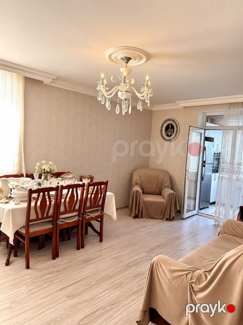 2-otaqlı mənzil kirayə verilir, Seyid Əzim Şirvani küç., 60 m²