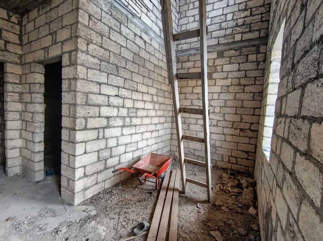 Satılır 4 otaqlı həyət evi/bağ evi 220 m² — Ev, villa, Bakı (7)