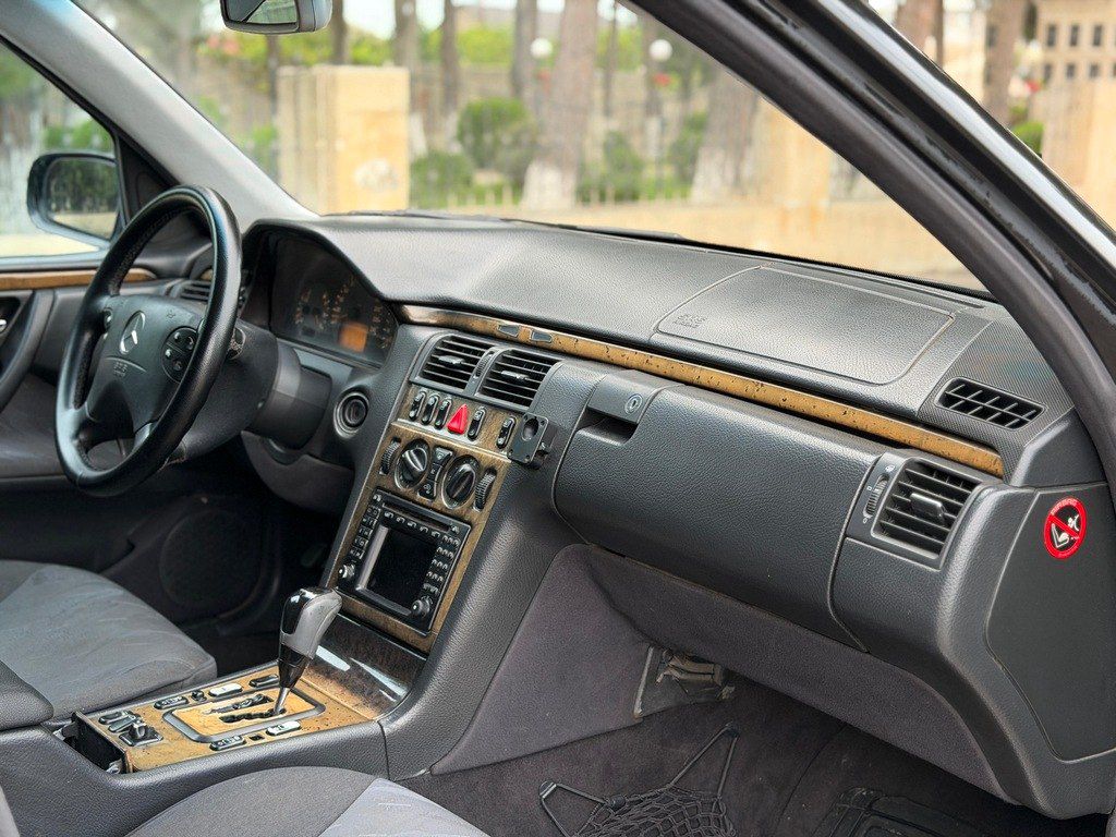 Mercedes E 240, 2.4 L, 1999 il, 420 000 km — Avtomobillər, Sumqayıt (9)