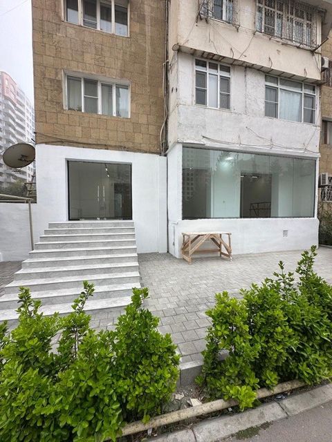 Satılır obyekt 113 m² — Bakı