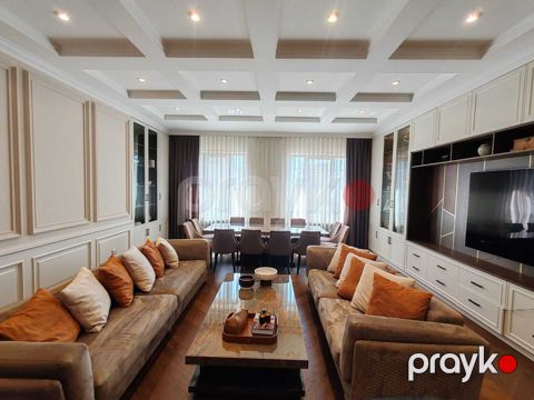 Satılır 7 otaqlı yeni tikili 285 m²