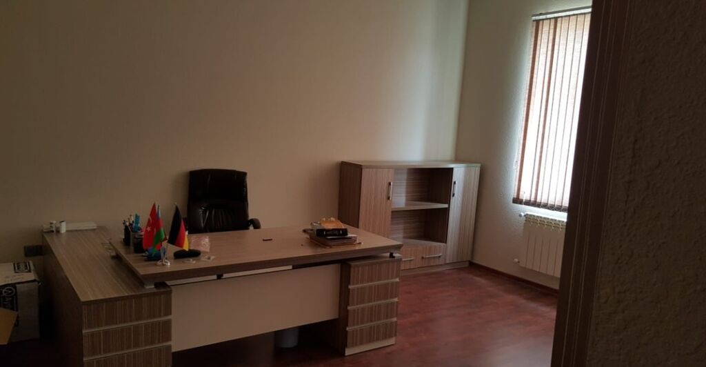 İcarəyə anbar sahəsi 1450 kvm,hundurluk 6.5 m, 2 mərtəbə Ofis binasi — Əmlak, Bakı (4)
