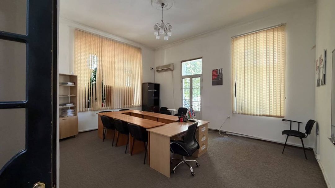 Satılır obyekt 190 m² — Əmlak, Bakı (3)