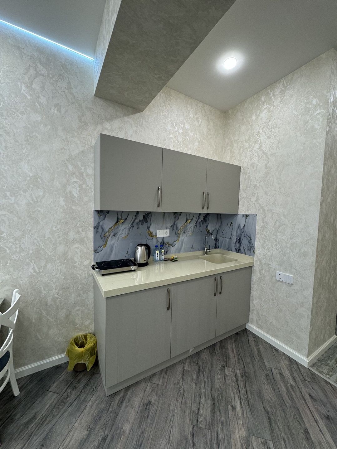 İcarəyə verilir 1 otaqlı yeni tikili 58 m² — Mənzil, Bakı (7)