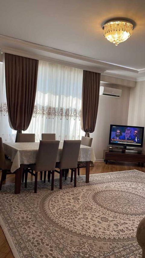 Satılır 3 otaqlı yeni tikili 120 m² — Bakı