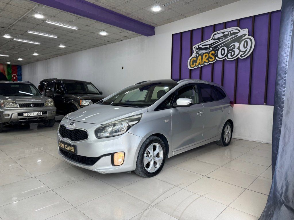 Kia Carens, 1.7 L, 2013 il, 386 000 km — Avtomobillər, Sumqayıt (4)