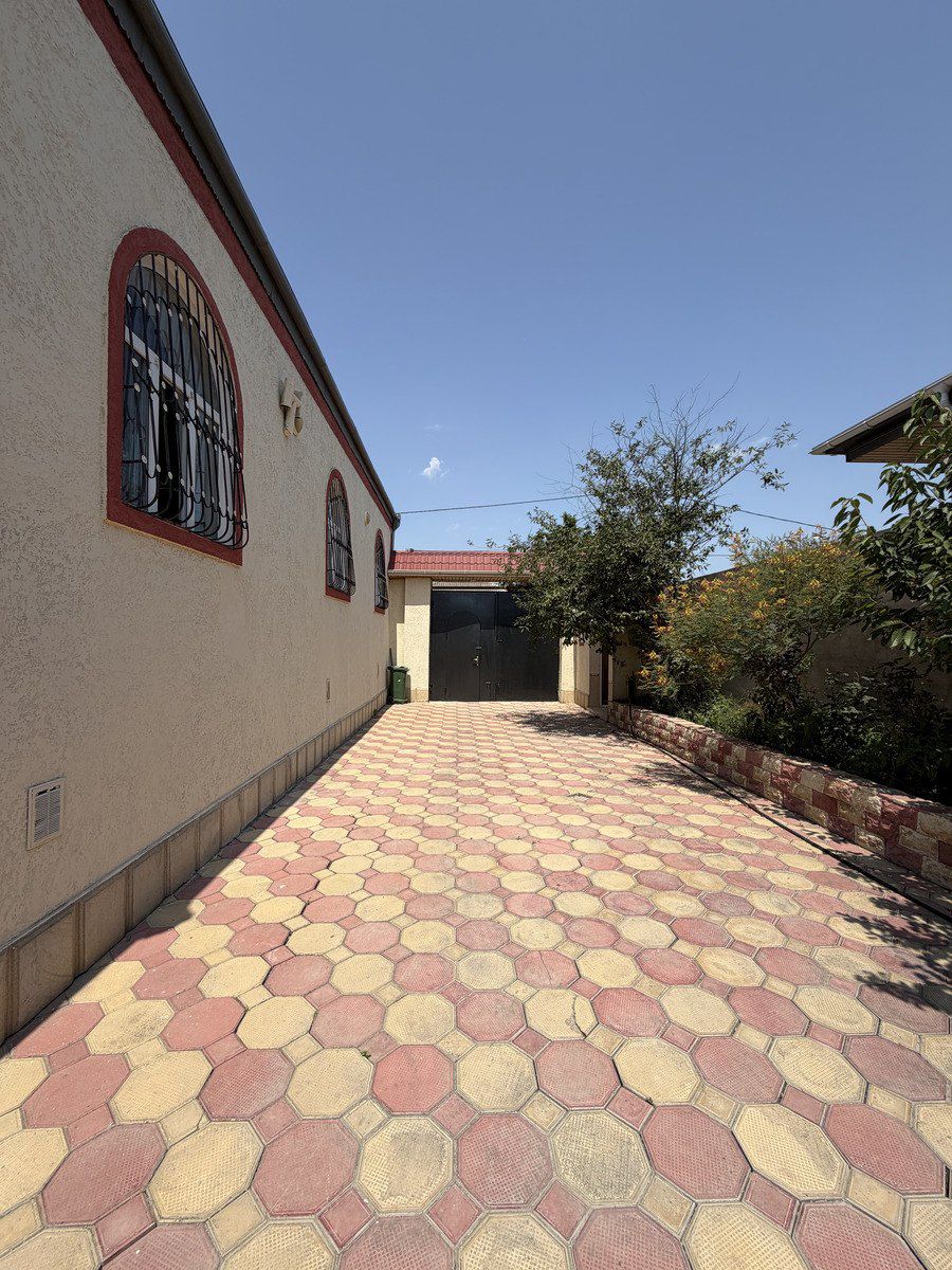 Satılır 4 otaqlı həyət evi/bağ evi 140 m² — Ev, villa, Bakı (11)