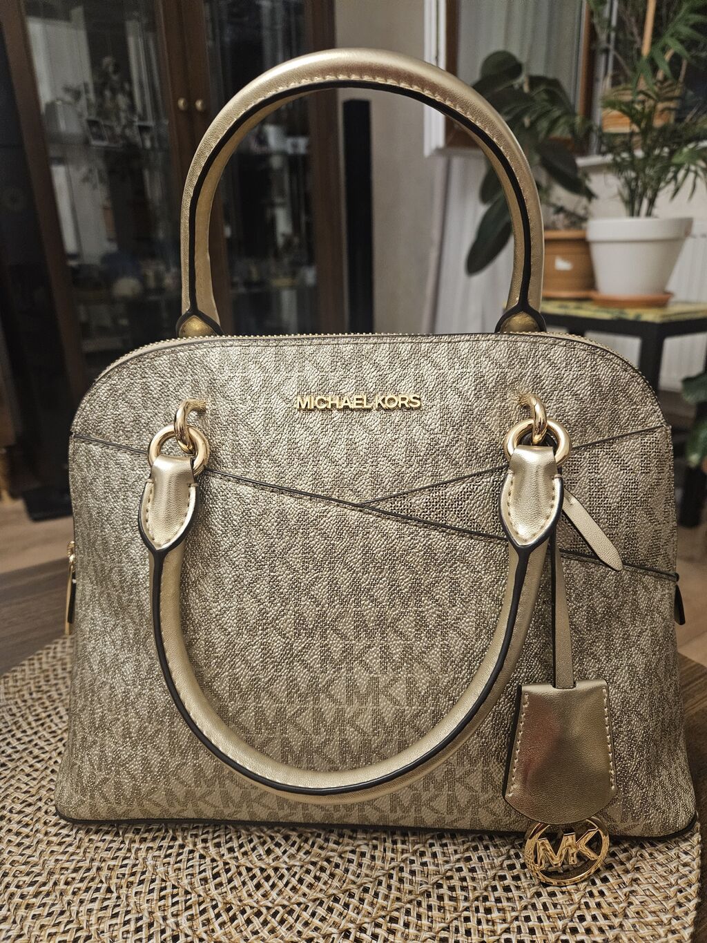 Michael Kors qadın çantası – klassik “satchel” dizaynı - Rəng — Çantalar, Bakı (3)