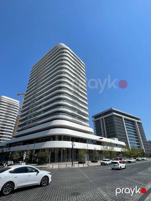 Satılır 4 otaqlı yeni tikili 225 m²