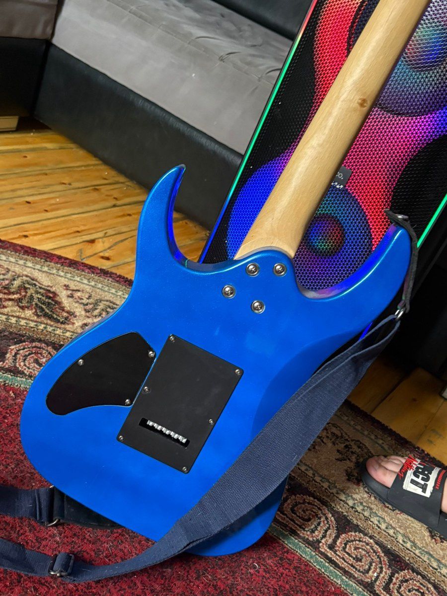 Elektrik gitara — Musiqiə alətləri, Bakı (5)