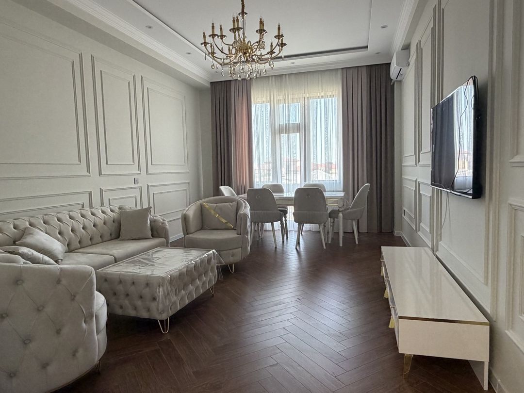 İcarəyə verilir 4 otaqlı yeni tikili 175 m² — Mənzil, Bakı (5)
