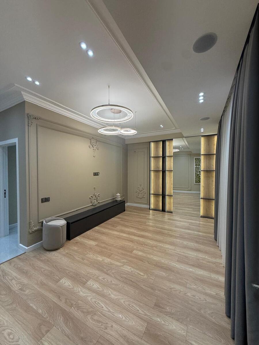 Satılır 2 otaqlı yeni tikili 77 m² — Mənzil, Bakı