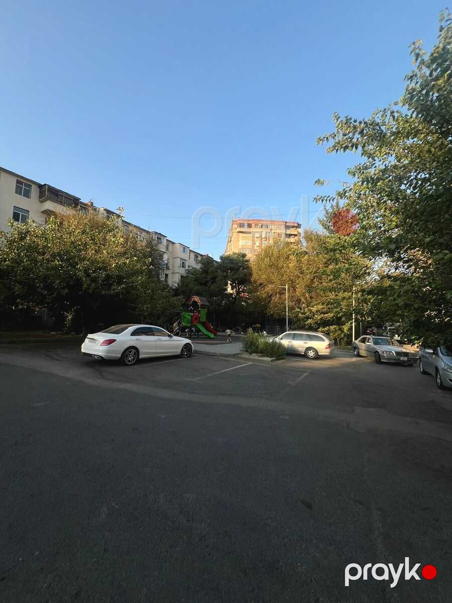 Satılır 2 otaqlı köhnə tikili 40 m² — Mənzil, Bakı (8)
