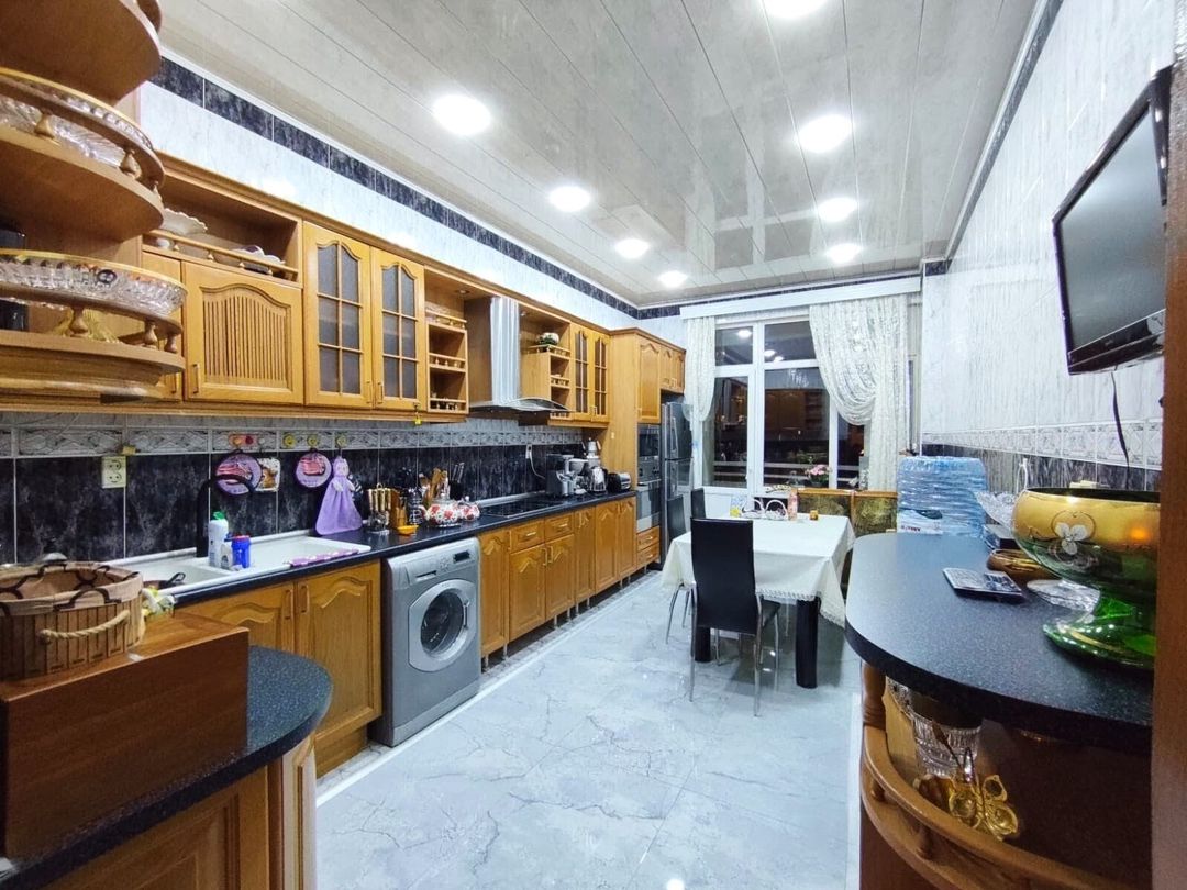 İcarəyə verilir 4 otaqlı yeni tikili 182 m² — Mənzil, Bakı (2)