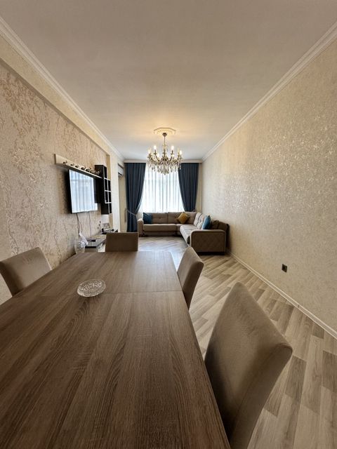 Satılır 3 otaqlı yeni tikili 130 m² — Bakı
