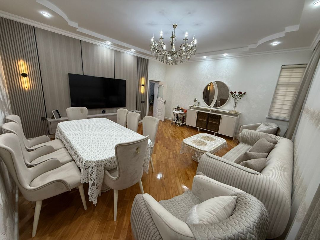 Satılır 5 otaqlı həyət evi/bağ evi 211 m² — Ev, villa, Bakı (4)