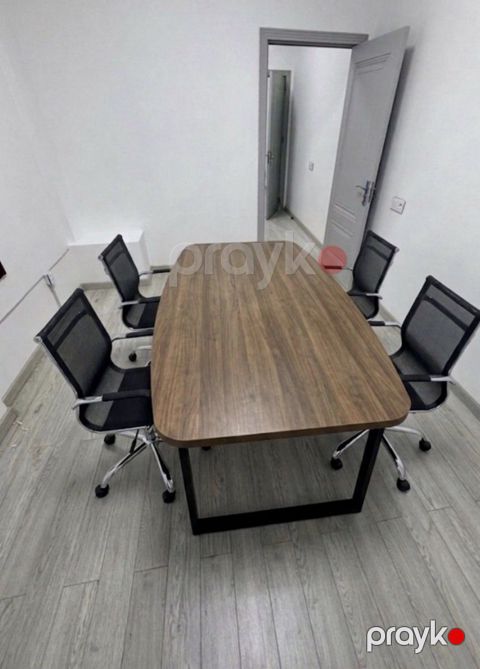 İcarəyə verilir 6 otaqlı ofis 110 m²