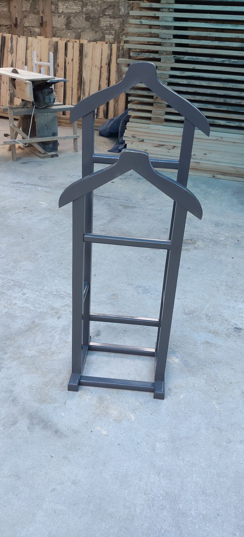 Taxta geyim dayaqı – “valet stand” Məhsul təsviri: - Material: tam — Mebel, Digah (5)