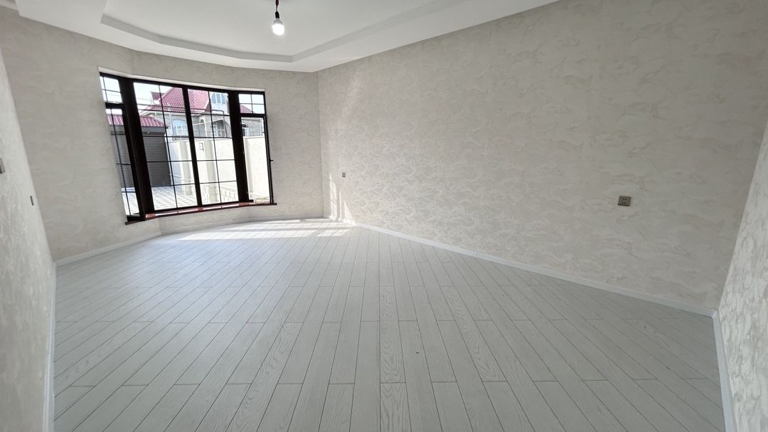 Satılır 5 otaqlı həyət evi/bağ evi 200 m² — Ev, villa, Bakı (9)