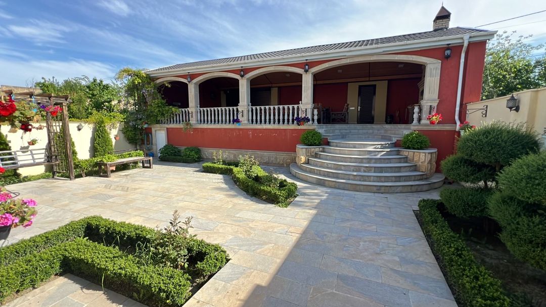 İcarəyə verilir 4 otaqlı həyət evi/bağ evi 200 m² — Ev, villa, Quba (5)