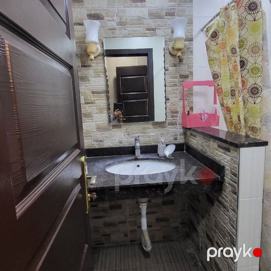 Satılır 4 otaqlı köhnə tikili 110 m² — Mənzil, Bakı (8)