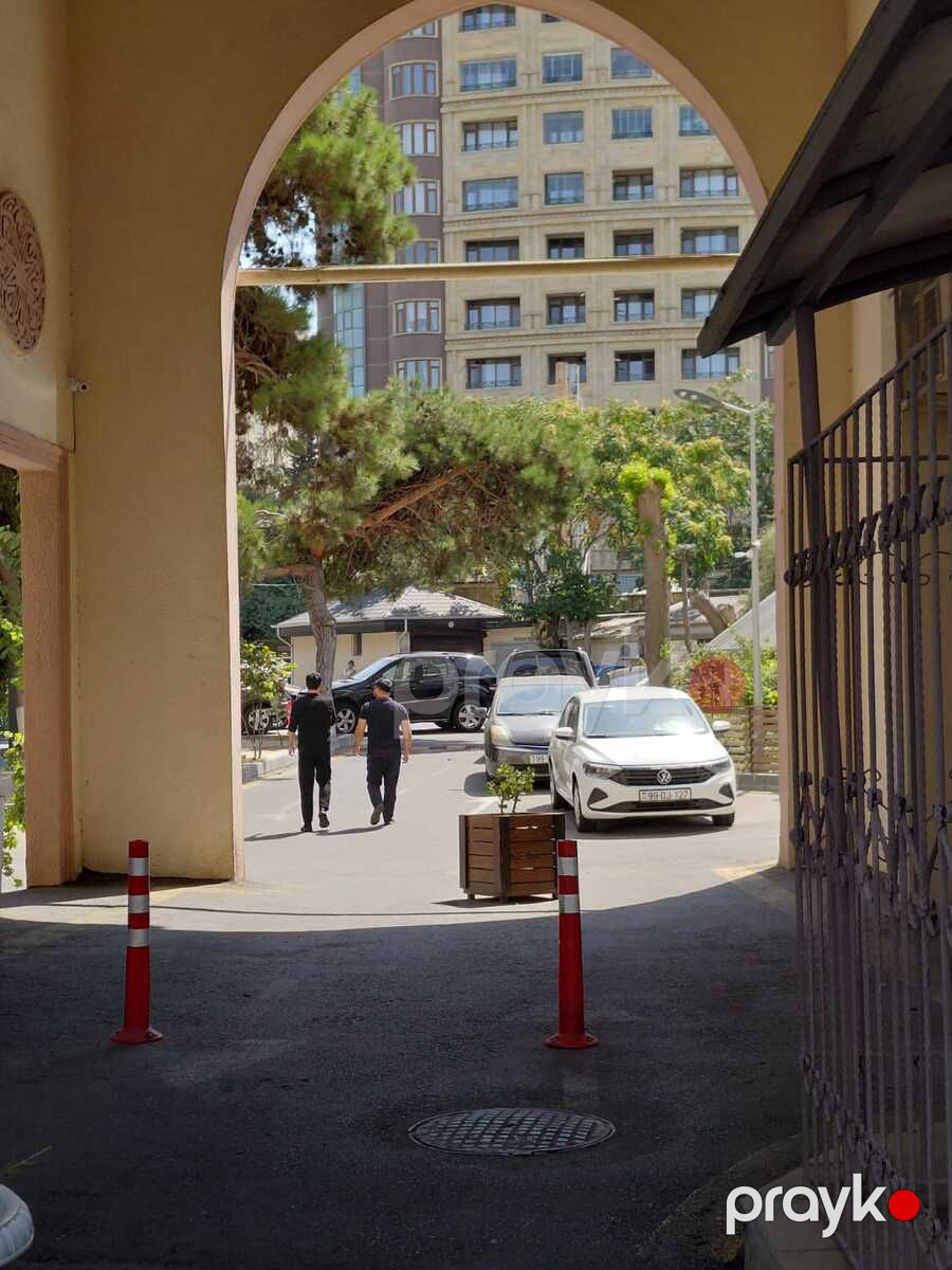 Satılır obyekt 130 m² — Əmlak, Bakı (8)