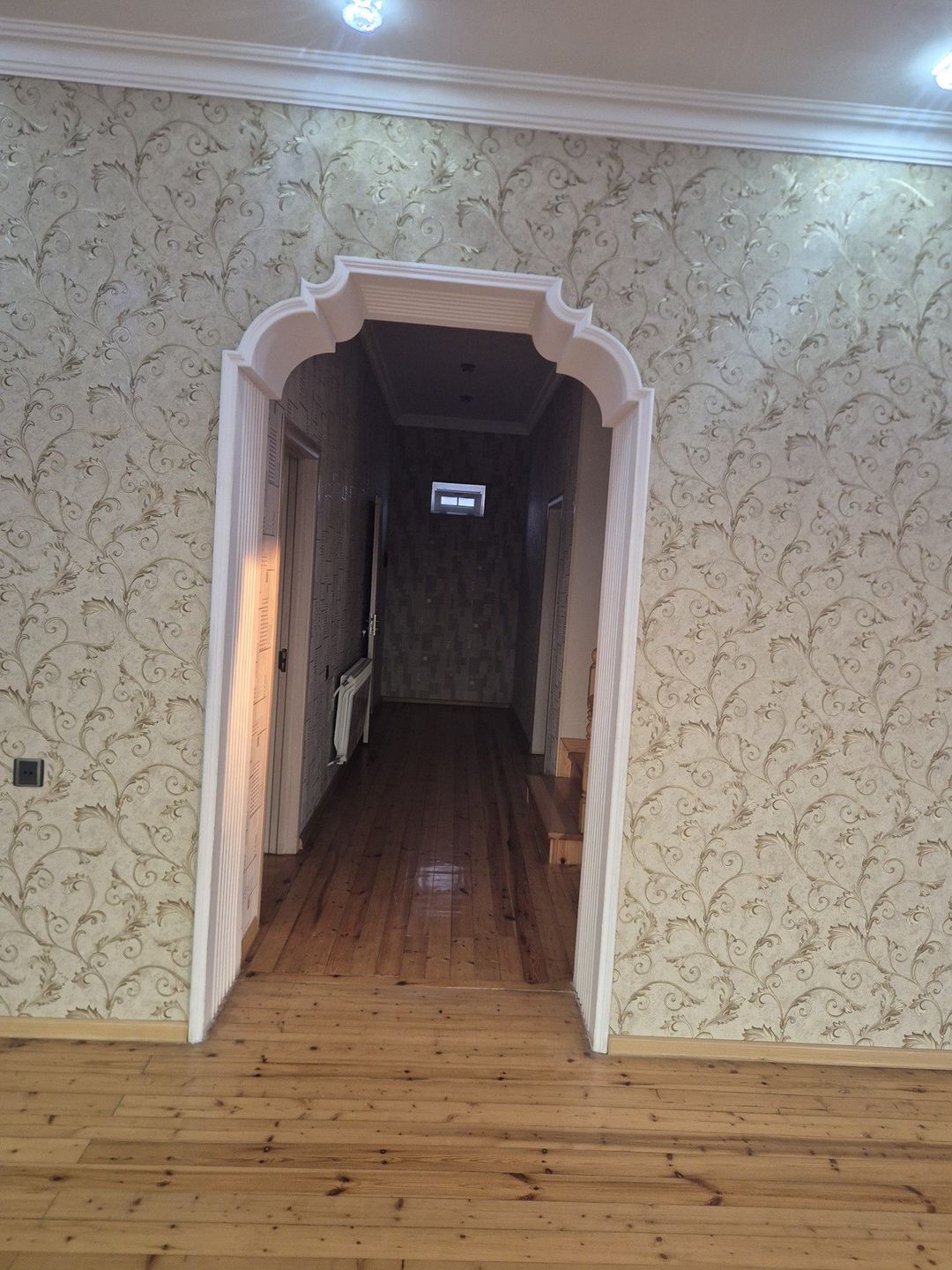 Satılır 8 otaqlı həyət evi/bağ evi 250 m² — Ev, villa, Bakı (4)