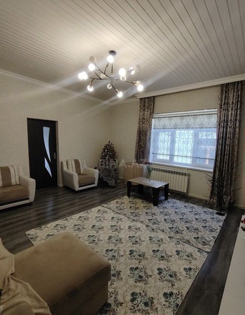 Satılır 6 otaqlı həyət evi/bağ evi 180 m² — Bakı