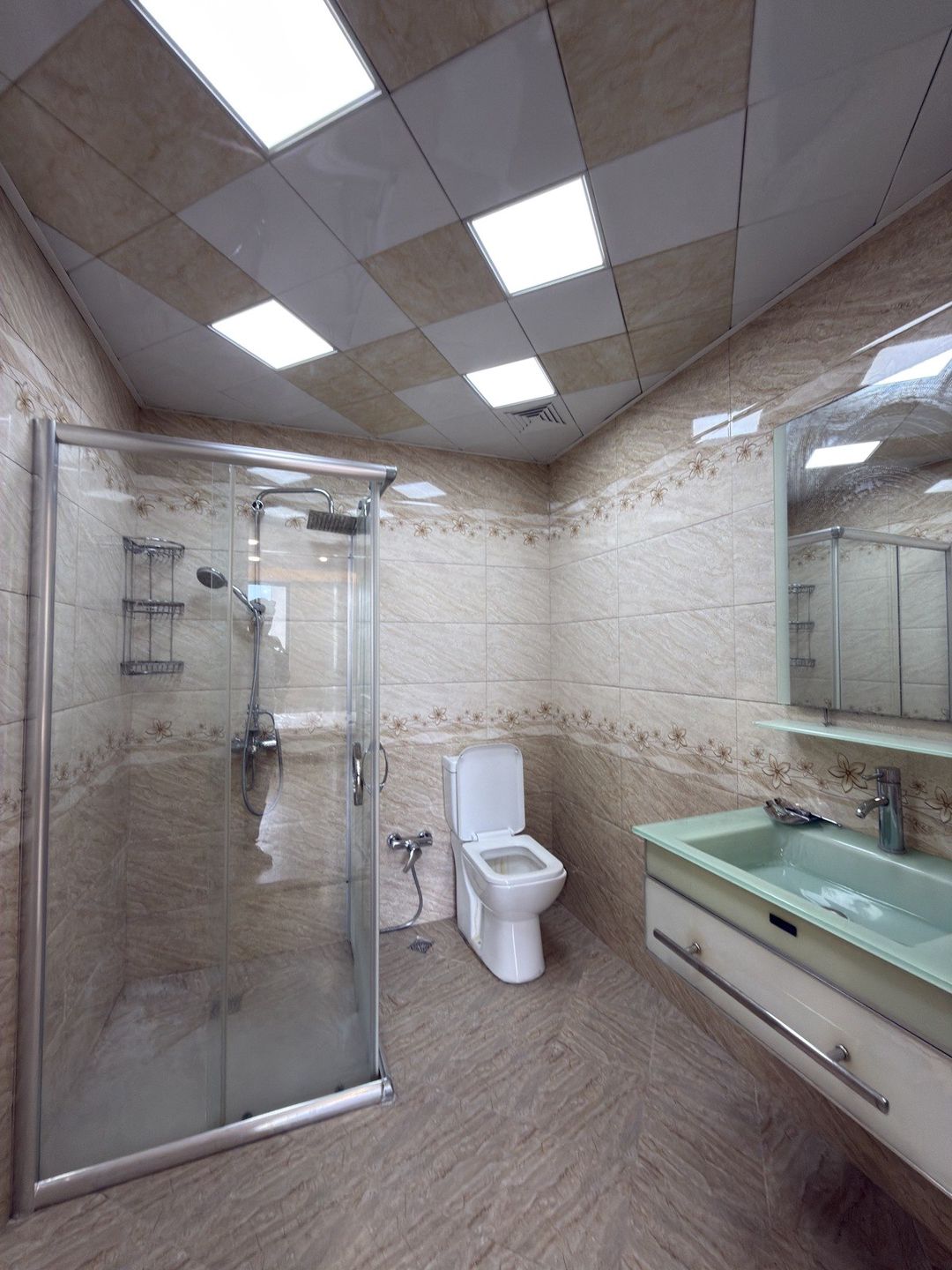 İcarəyə verilir 4 otaqlı yeni tikili 175 m² — Mənzil, Bakı (12)