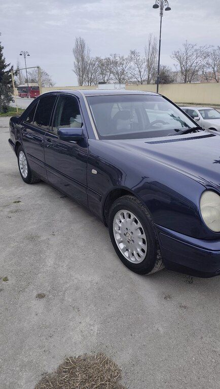 Mercedes E 240, 2.4 L, 1999 il, 292 000 km — Avtomobillər, Bakı (4)