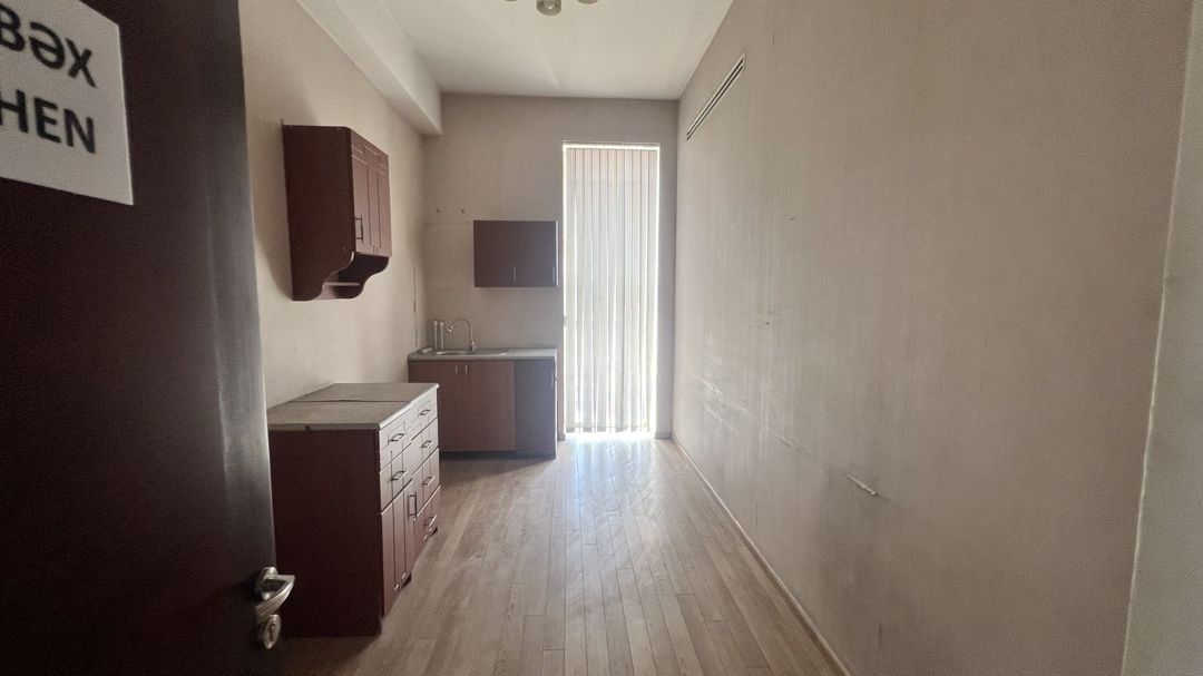 İcarəyə verilir 20 otaqlı yeni tikili 1200 m² — Mənzil, Bakı (4)