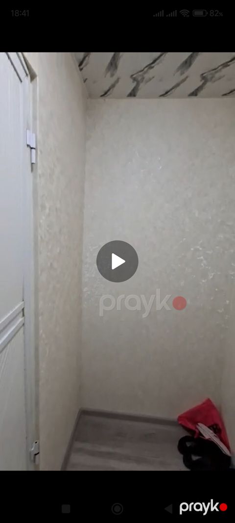 1 otaqlı mənzil – 3 мərtəbədə yerləşir Fikrət Əmirov parkın yanında