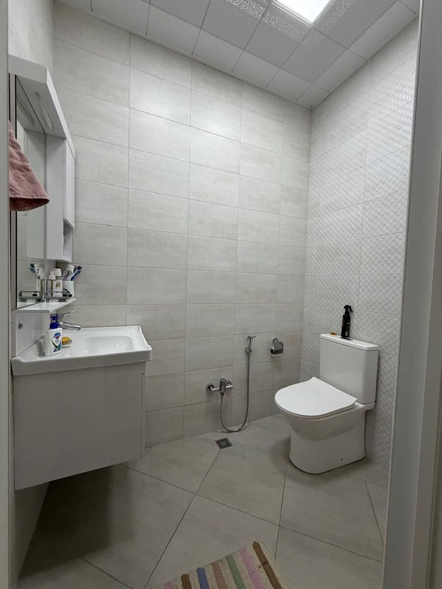 Satılır 2 otaqlı yeni tikili 75 m² — Mənzil, Bakı (9)