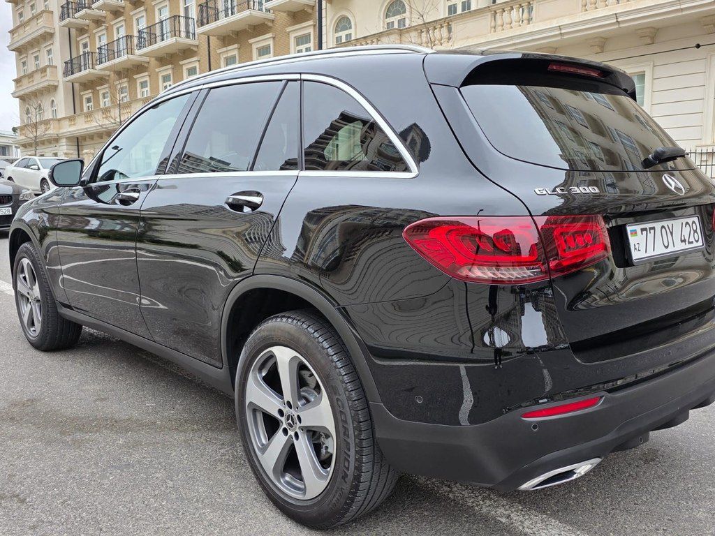 Mercedes GLC 300, 2.0 L, 2022 il, 71 000 km — Avtomobillər, Bakı (6)
