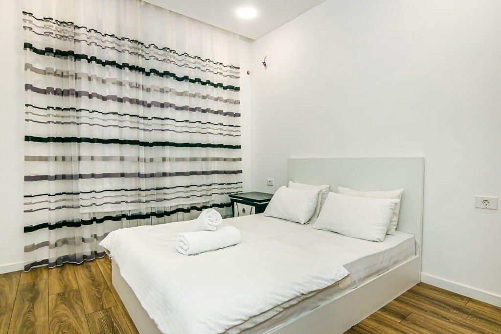 İcarəyə verilir 3 otaqlı köhnə tikili 95 m² — Mənzil, Bakı (3)