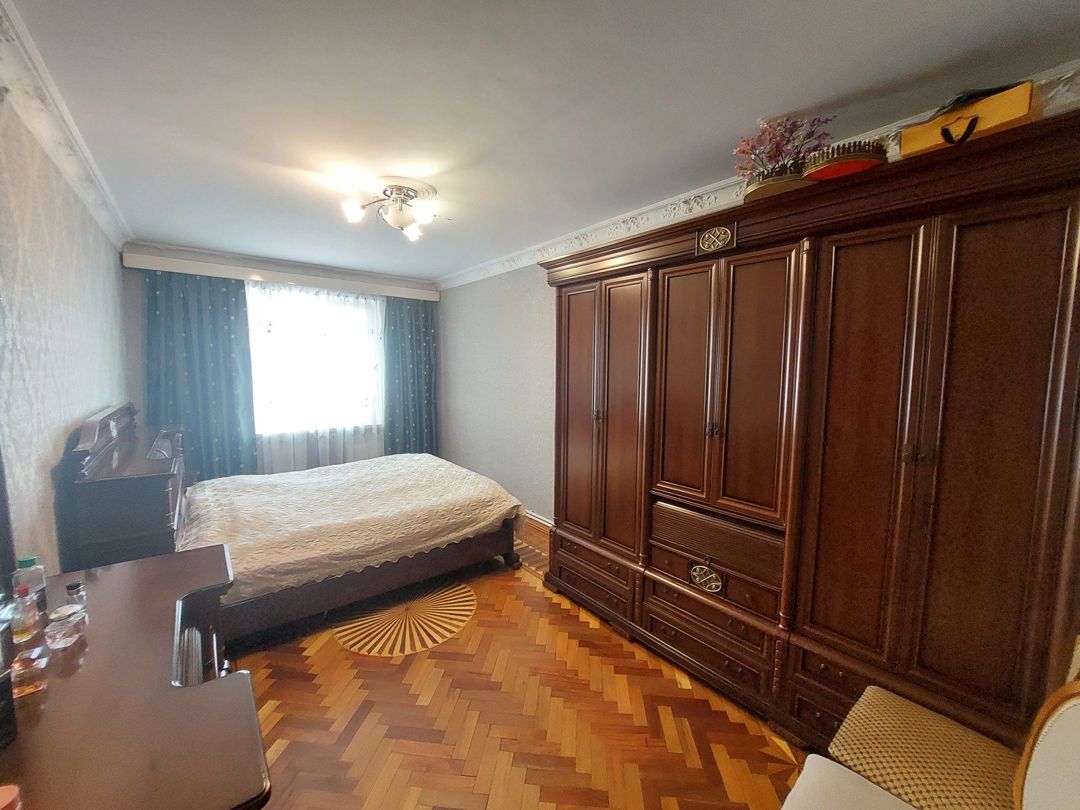 Satılır 5 otaqlı köhnə tikili 133 m² — Mənzil, Bakı (12)