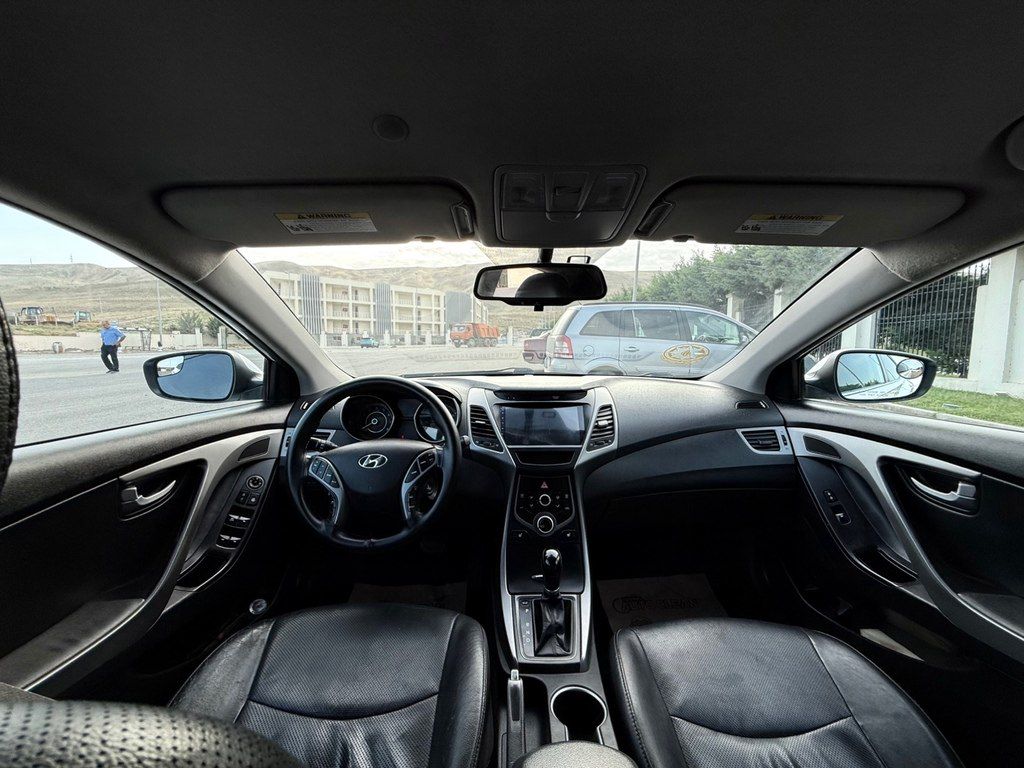 Hyundai Elantra, 1.8 L, 2015 il, 219 796 km — Avtomobillər, Bakı (8)